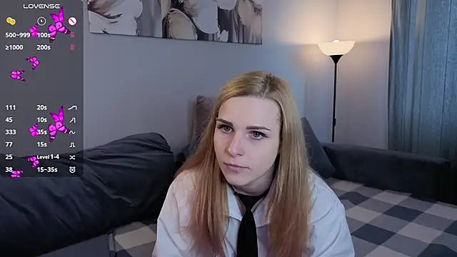 HelenMartines online show from 30, 10, 2025