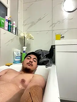 Snapshot of mixedcouplee69 chatting on 10, 10, 2025 mixedcouplee69 online show from 10, 10, 2025