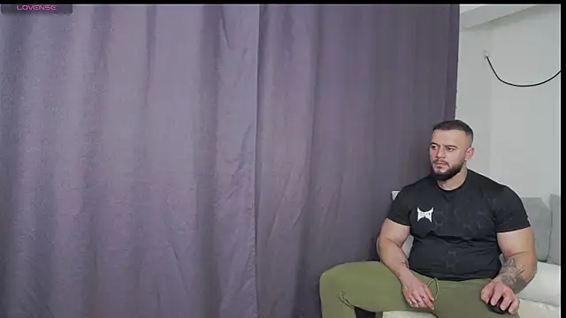 Snapshot of RickyMiami1 chatting on 20, 2, 2026 RickyMiami1 online show from 20, 2, 2026