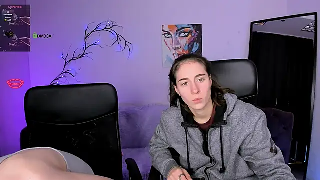 khloebeauty online show from 9, 11, 2025