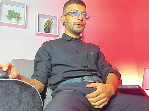 Tayler bennet  online show from 20, 9, 2025