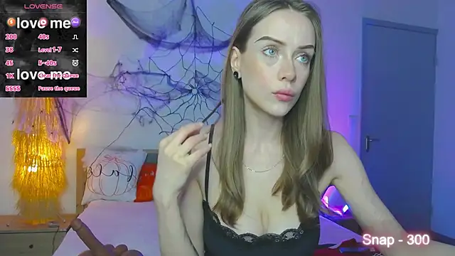 EvaLone1 online show from 2, 11, 2025