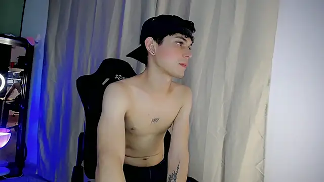 dilan hott  online show from 15, 10, 2025