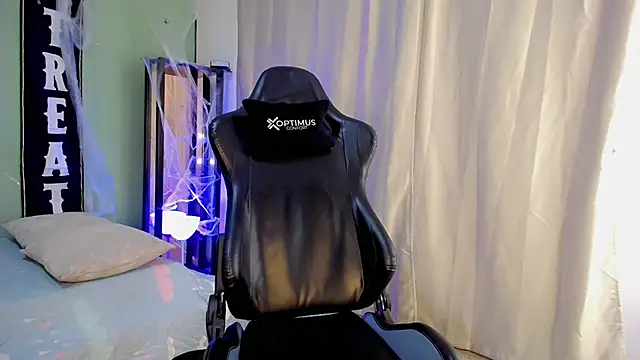 dilan hott  online show from 27, 10, 2025