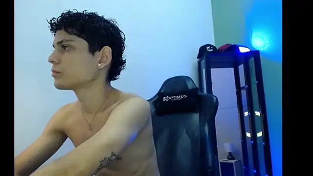 dilan hott  online show from 19, 1, 2026