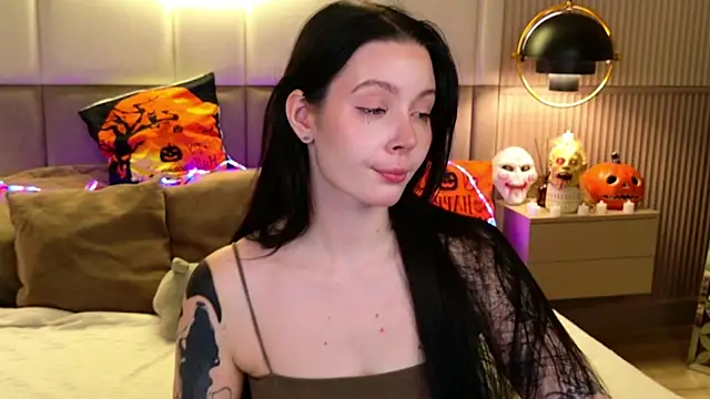 Snapshot of Goldy_Stark chatting on 24, 10, 2025 Goldy Stark online show from 24, 10, 2025