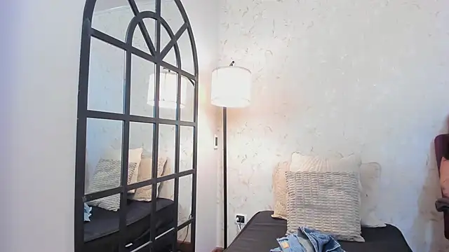 aliceandsia online show from 17, 3, 2026