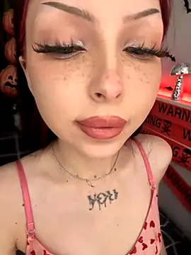 Lina Thornton  online show from 16, 10, 2025