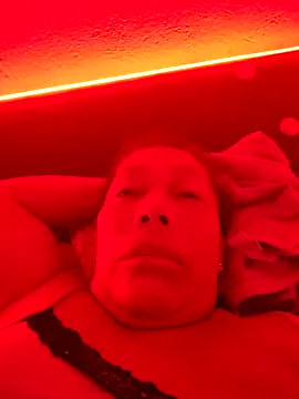 Naomi-Mature online show from 15, 2, 2026