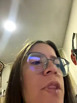 Allison Bailey online show from 4, 10, 2025