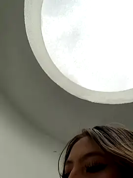 KloePink  online show from 26, 11, 2025