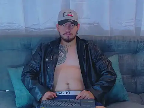 Snapshot of JaxRagnar088 chatting on 21, 10, 2025 JaxRagnar088 online show from 21, 10, 2025