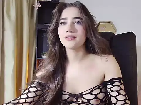 Snapshot of StefannyCipriani chatting on 9, 9, 2025 StefannyCipriani online show from 9, 9, 2025