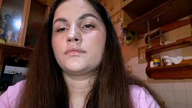 DierdreCousineau online show from 16, 10, 2025