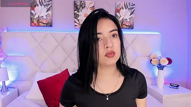 Dayanna Rose online show from 7, 10, 2025