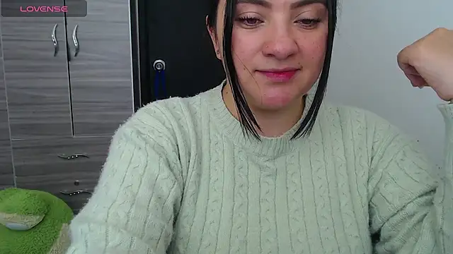 EmilySpicy online show from 7, 10, 2025