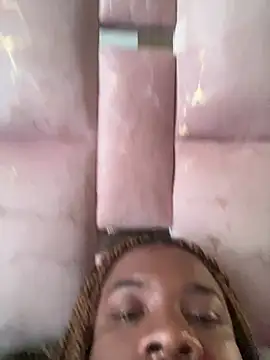 Snapshot of LicyEvans1 chatting on 10, 3, 2026 LicyEvans1 online show from 10, 3, 2026