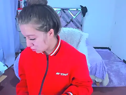 Luna Analya online show from 23, 10, 2025