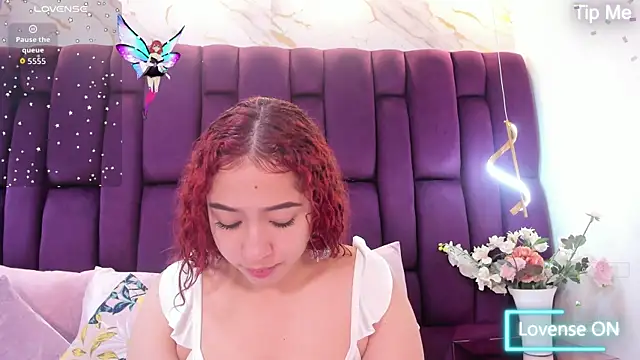 Snapshot of megannherrera chatting on 23, 10, 2025 megannherrera online show from 23, 10, 2025