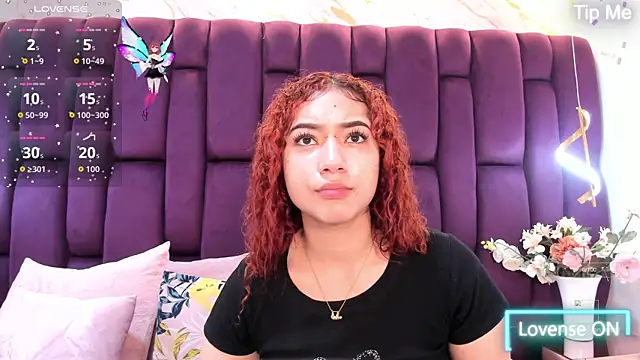 Snapshot of megannherrera chatting on 28, 10, 2025 megannherrera online show from 28, 10, 2025