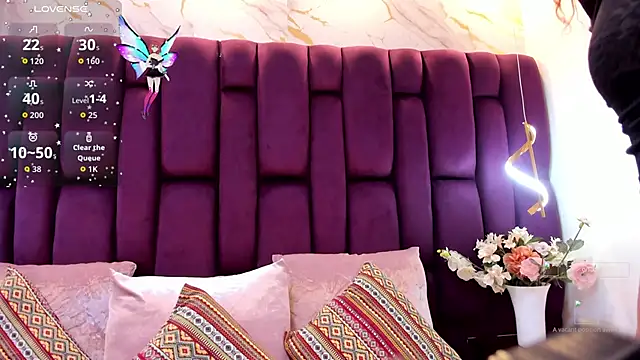 Snapshot of megannherrera chatting on 29, 10, 2025 megannherrera online show from 29, 10, 2025