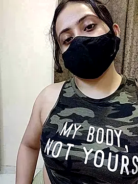 sexy aaliya hamidi online show from 10, 10, 2025