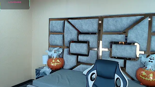 Snapshot of Candy_Velvet chatting on 24, 10, 2025 Candy Velvet online show from 24, 10, 2025