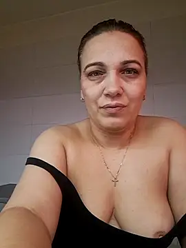 Snapshot of PalomaDesireee chatting on 21, 10, 2025 PalomaDesireee online show from 21, 10, 2025