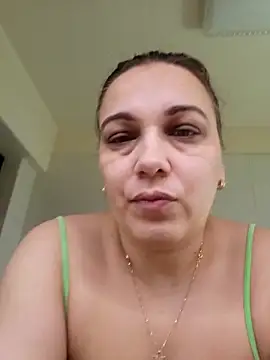 Snapshot of PalomaDesireee chatting on 14, 11, 2025 PalomaDesireee online show from 14, 11, 2025