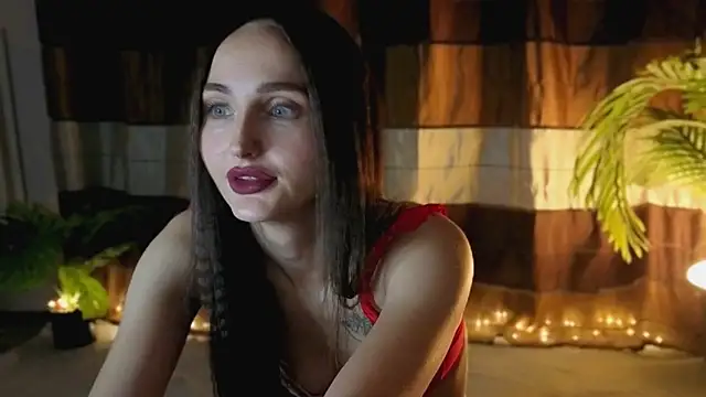 Snapshot of xSweetMissx chatting on 24, 9, 2025 xSweetMissx online show from 24, 9, 2025