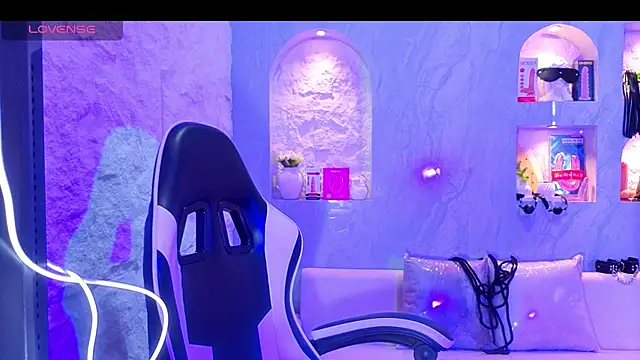 Sophia tf online show from 7, 3, 2026