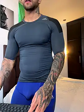 Tomy maylon online show from 16, 10, 2025