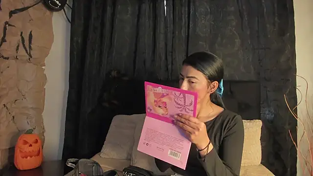 Tiffany Nm online show from 29, 10, 2025