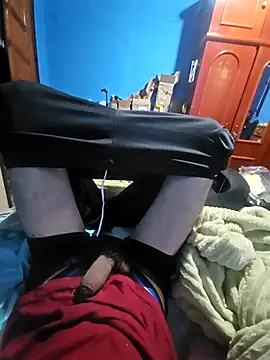 Snapshot of boysafado2521 chatting on 7, 1, 2026 boysafado2521 online show from 7, 1, 2026