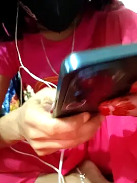 maya-Couple19 online show from 5, 11, 2025