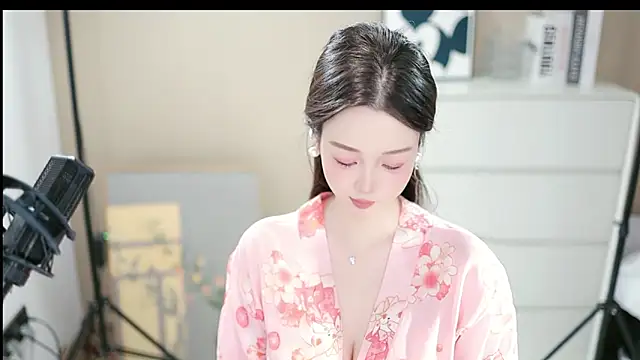 abbyli12 online show from 11, 11, 2025