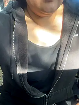 Snapshot of inked_nekoo chatting on 2, 11, 2025 inked nekoo online show from 2, 11, 2025