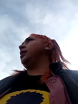 Snapshot of Mariana-94 chatting on 20, 11, 2025 Mariana-94 online show from 20, 11, 2025