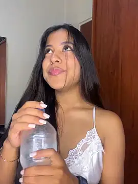 Kendra C online show from 2, 10, 2025