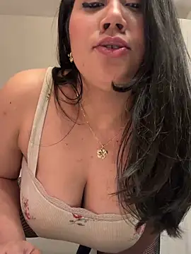 Snapshot of Myonlyprincess1 chatting on 15, 4, 2026 Myonlyprincess1 online show from 15, 4, 2026