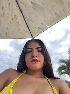 Snapshot of Gaby-Herrera chatting on 14, 9, 2025 Gaby-Herrera online show from 14, 9, 2025