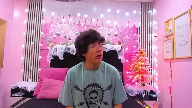 Desire Ecstasy online show from 22, 12, 2025