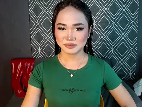 Snapshot of hugesignificant_69 chatting on 18, 10, 2025 hugesignificant 69 online show from 18, 10, 2025