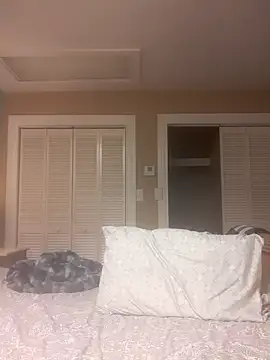 Snapshot of Gearsuit chatting on 18, 10, 2025 Gearsuit online show from 18, 10, 2025