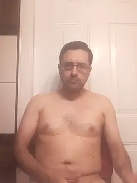 Snapshot of Gearsuit chatting on 7, 11, 2025 Gearsuit online show from 7, 11, 2025