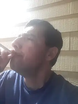 Snapshot of Gearsuit chatting on 23, 11, 2025 Gearsuit online show from 23, 11, 2025