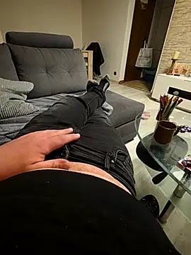 bigdicksklave online show from 12, 3, 2026