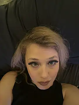 xratedMayhem online show from 5, 2, 2026