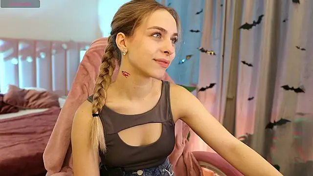 ShinyBarbie online show from 23, 10, 2025