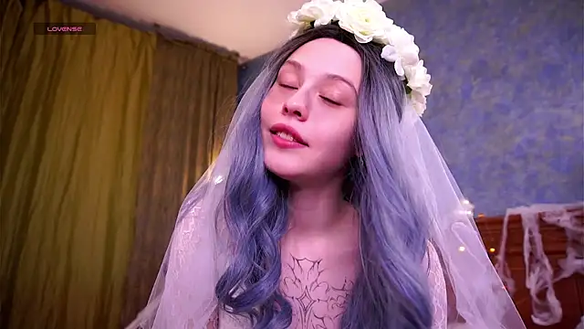 LurleneRamo online show from 30, 10, 2025